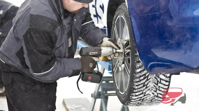 Когда нужно менять летние шины на зимние
