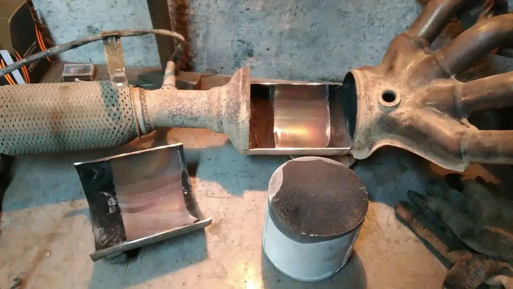 видалення каталізатора